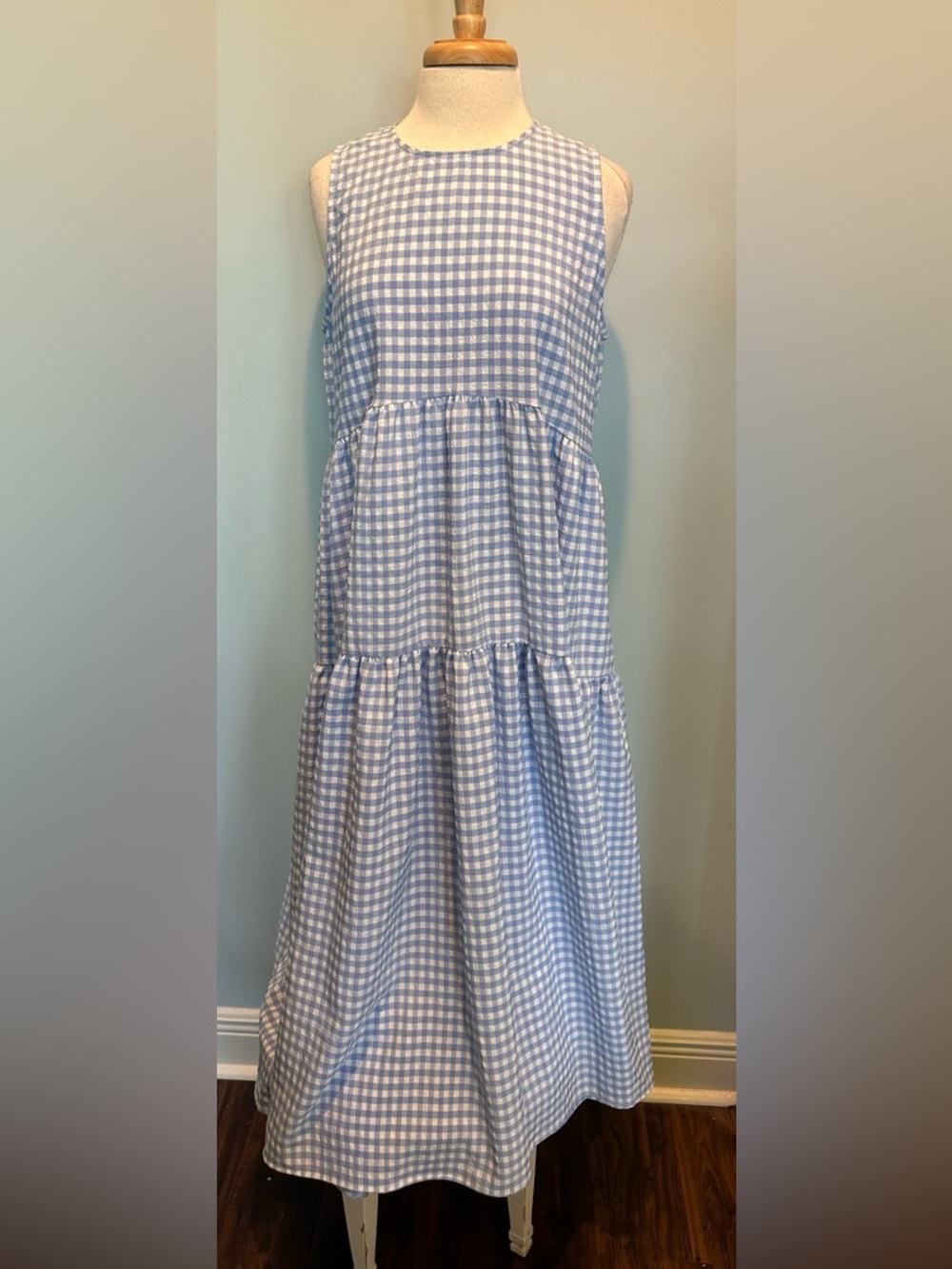 En Saison Blue/White Gingham Check Seersucker Tiered Maxi Dress size Large